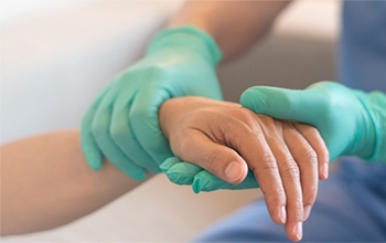 When Is Hand Surgery Necessary? Common Conditions That May Require It
